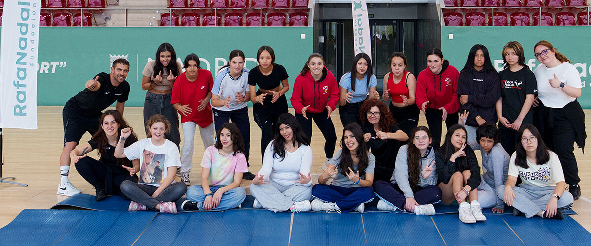 Promoció de l’esport en nenes i adolescents: jornada de Lluita Olímpica i Autoprotecció